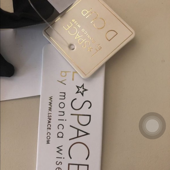 L-space bathing suit top - Picture 2 of 4